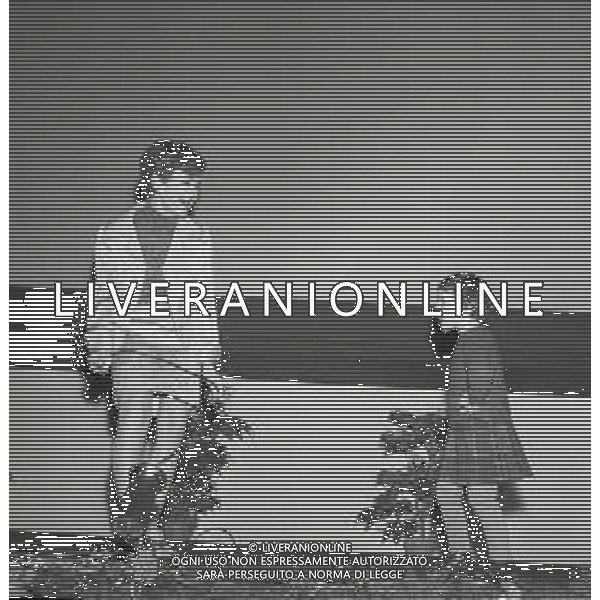 NEG-RETROSPETTIVA RITA PAVONE CANTANTE NELLA FOTO RITA PAVONE "NON STUZZICARE LA ZANZARA" NELL\'ANNO 1967 AG ALDO LIVERANI SAS