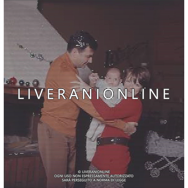 DIAP-RETROSPETTIVA RITA PAVONE CANTANTE NELLA FOTO RITA PAVONE CON TEDDY RENO E FIGLIO ANNI 70 AG ALDO LIVERANI SAS 