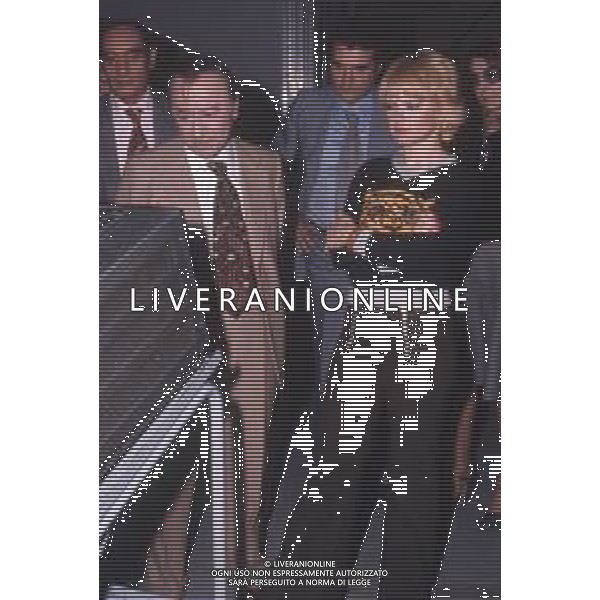 DIAP-RETROSPETTIVA RITA PAVONE CANTANTE NELLA FOTO RITA PAVONE CON ERMINIO MACARIO A ROMA AG ALDO LIVERANI SAS