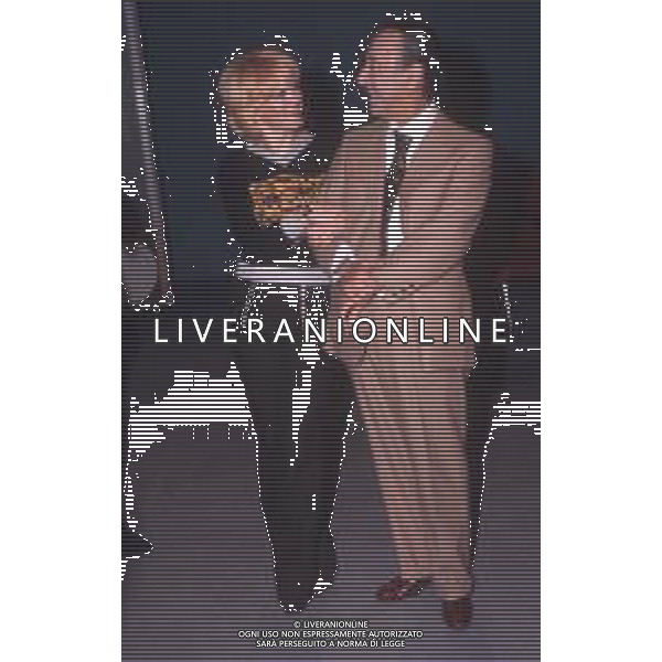DIAP-RETROSPETTIVA RITA PAVONE CANTANTE NELLA FOTO RITA PAVONE CON ERMINIO MACARIO A ROMA AG ALDO LIVERANI SAS