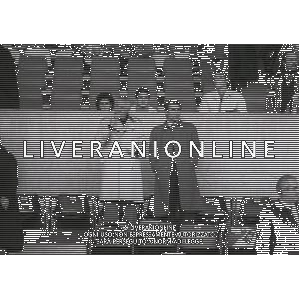 NEG-17-11-1979 UDINE PARTITA AMICHEVOLE ITALIA-SVIZZERA 2-0 NELLA FOTO FERRUCCIO VALCAREGGI E SERGIO BRIGHENTI IN TRIBUNA AG ALDO LIVERANI SAS