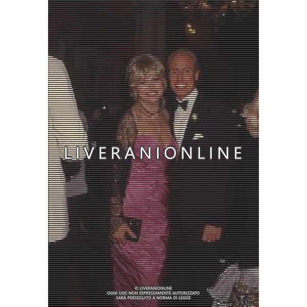DIAP-RETROSPETTIVA SANDRA MILO ATTRICE NELLA FOTO SANDRA MILO CON RENATO BALESTRA A VENEZIA NELL\'ANNO 1989 AG ALDO LIVERANI SAS 