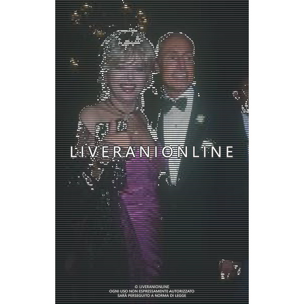 DIAP-RETROSPETTIVA SANDRA MILO ATTRICE NELLA FOTO SANDRA MILO CON RENATO BALESTRA A VENEZIA NELL\'ANNO 1989 AG ALDO LIVERANI SAS 