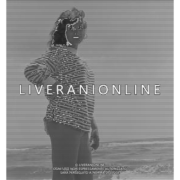NEG-RETROSPETTIVA SANDRA MILO ATTRICE NELLA FOTO SANDRA MILO AD ANZIO NELL\'ANNO 1955 ©ARCHIVIO / AGENZIA ALDO LIVERANI SAS