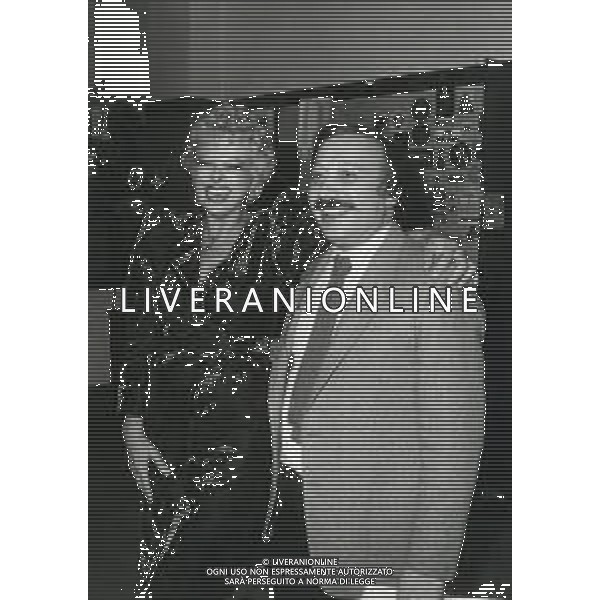 NEG-RETROSPETTIVA SANDRO MILO ATTRICE NELLA FOTO SANDRA MILO A MILANO NELL\'ANNO 1982 CON GIANNI MINA\' AG ALDO LIVERANI SAS