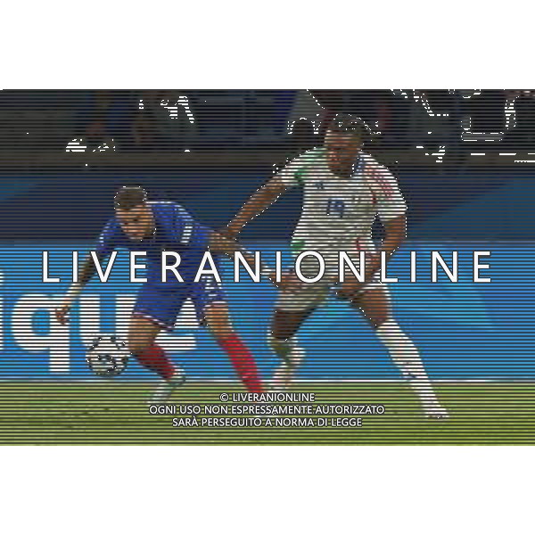 TVEM September 6, 2024 in Paris, France. France vs Italy, UEFA Nations League 2024/25 League A Group A2 match - Parc des Princes Stadium. In the pic: Jonathan Clauss of France in action against Destiny Udogie of Italy foto e.mastrodonato-ag aldo liverani sas
