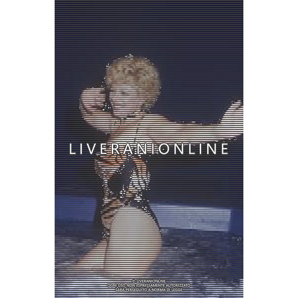 DIAP-RETROSPETTIVA SANDRO MILO ATTRICE NELLA FOTO SANDRA MILO A ROMA NELL\'ANNO 1984 NELLA TRASMISSIONE TELEVISIVA “MIXER“ AG ALDO LIVERANI SAS 