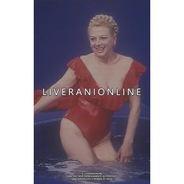 DIAP-RETROSPETTIVA SANDRO MILO ATTRICE NELLA FOTO SANDRA MILO A ROMA NELL\'ANNO 1984 NELLA TRASMISSIONE TELEVISIVA “MIXER“ AG ALDO LIVERANI SAS 
