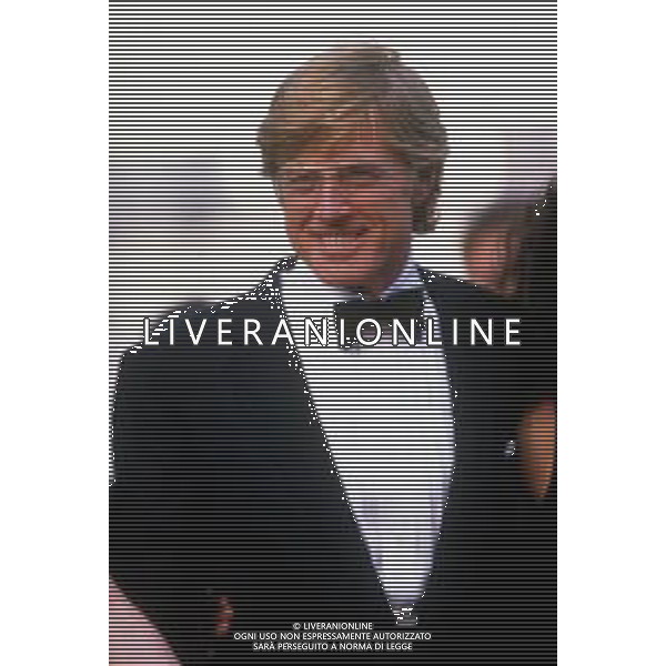 DIA- RETROSPETTIVA ROBERT REDFORD ATTORE E REGISTA NELLA FOTO ROBERT REDFORD A CANNES NELL’ANNO 1988 ©CONTROLUCE- AGENZIA ALDO LIVERANI SAS