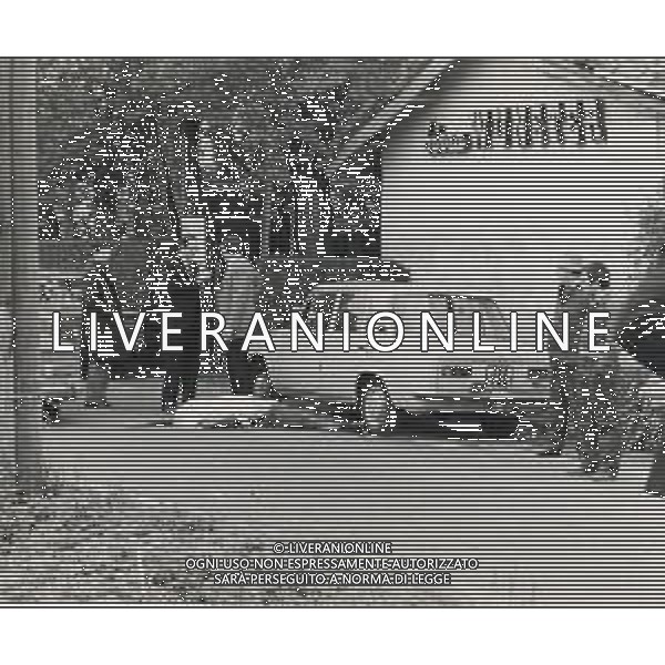 ST-07-05-1974 MILANO VIA RIPAMONTI RAPINA A UN FURGONE PORTAVALORI CON L\'UCCISIONE DI UN PASSANTE SIG LUIGI CORRADINI AG ALDO LIVERANI SAS