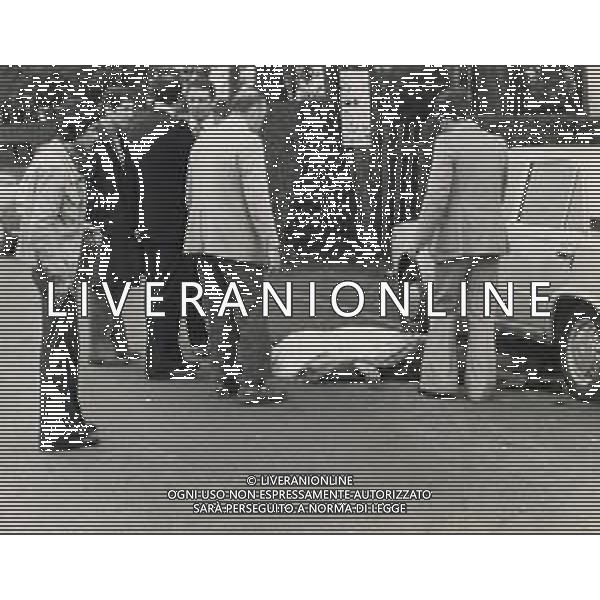 ST-07-05-1974 MILANO VIA RIPAMONTI RAPINA A UN FURGONE PORTAVALORI CON L\'UCCISIONE DI UN PASSANTE SIG LUIGI CORRADINI AG ALDO LIVERANI SAS