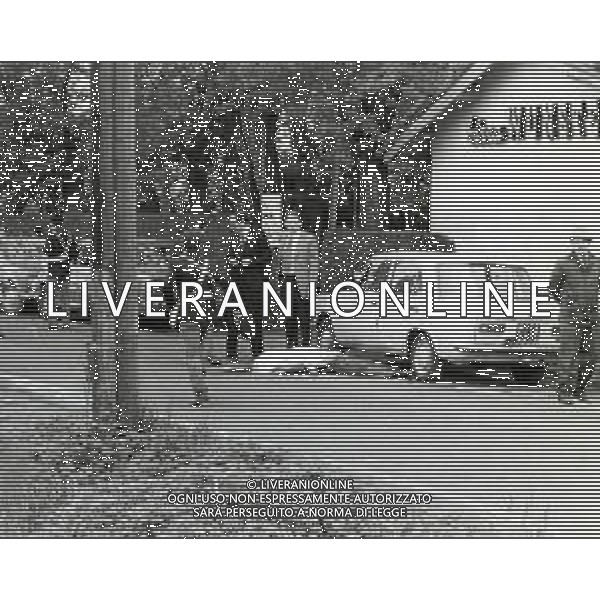 ST-07-05-1974 MILANO VIA RIPAMONTI RAPINA A UN FURGONE PORTAVALORI CON L\'UCCISIONE DI UN PASSANTE SIG LUIGI CORRADINI AG ALDO LIVERANI SAS