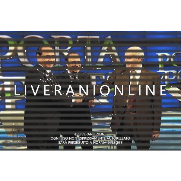 ROMA, 11 GENNAIO 2006 TRASMISSIONE PORTA A PORTA CON BERLUSCONI E BERTINOTTI. NELLA FOTO: SILVIO BERLUSCONI - BRUNO VESPA - FAUSTO BERTINOTTI foto Ag.Aldo Liverani