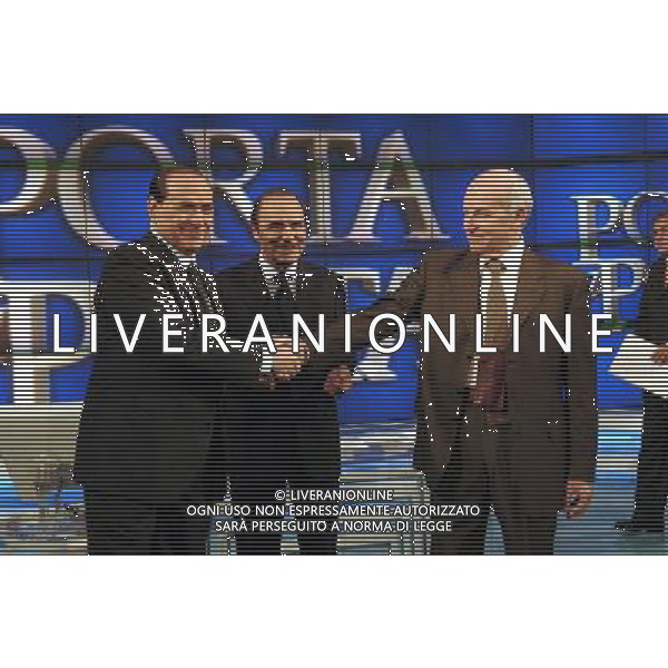 ROMA, 11 GENNAIO 2006 TRASMISSIONE PORTA A PORTA CON BERLUSCONI E BERTINOTTI. NELLA FOTO: SILVIO BERLUSCONI - BRUNO VESPA - FAUSTO BERTINOTTI foto Ag.Aldo Liverani