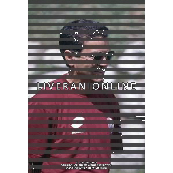 DIAP-RETROSPETTIVA ROSARIO RAMPANTI EX CALCIATORE E ALLENATORE NELLA FOTO ROSARIO RAMPANTI ALLENATORE TORINO CALCIO NELL\'ANNO 1994 AG ALDO LIVERANI SAS