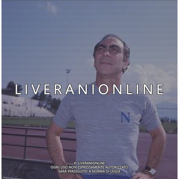 COL-RETROSPETTIVA BRUNO PESAOLA ALLENATORE NAPOLI CALCIO NELLA FOTO BRUNO PESAOLA ALLENATORE NAPOLI CALCIO NELL\'ANNO 1976-1977 AG ALDO LIVERANI SAS