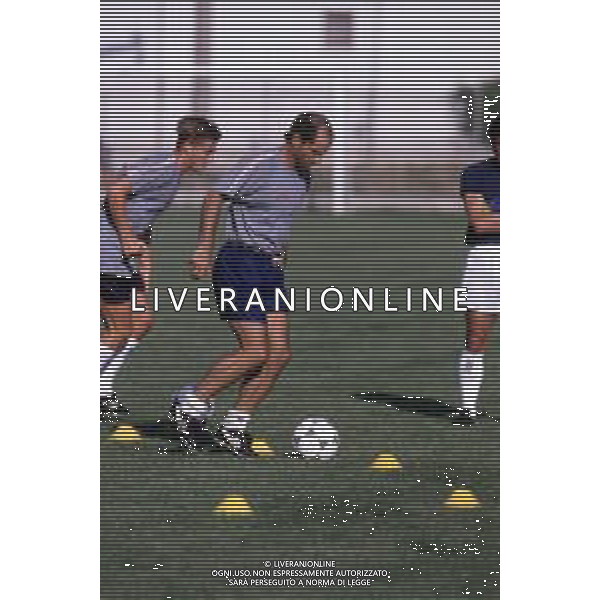 DIAP-RETROSPETTIVA LUIGI MARULLA CALCIATORE NELLA FOTO LUIGI MARULLA CON LA MAGLIA DEL COSENZA CALCIO AG ALDO LIVERANI SAS