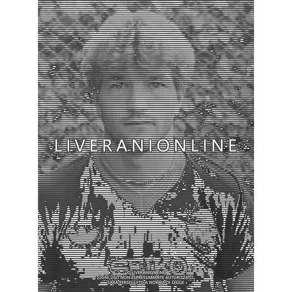 ST-RETROSPETTIVA JAN PETERS CALCIATORE NELLA FOTO JAN PETERS CON LA MAGLIA DEL GENOA CALCIO AG ALDO LIVERANI SAS 