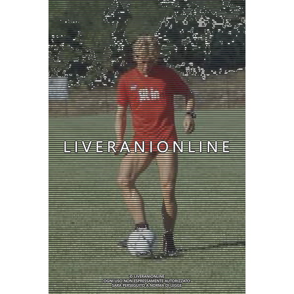 DIAP-RETROSPETTIVA JAN PETERS CALCIATORE NELLA FOTO JAN PETERS CON LA MAGLIA DELL\'ATALANTA CALCIO FOTO RENATO LANI-AG ALDO LIVERANI SAS