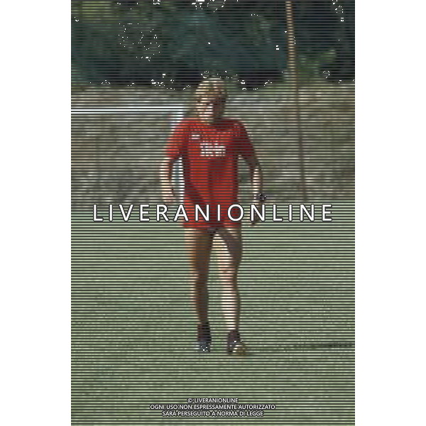 DIAP-RETROSPETTIVA JAN PETERS CALCIATORE NELLA FOTO JAN PETERS CON LA MAGLIA DELL\'ATALANTA CALCIO FOTO RENATO LANI-AG ALDO LIVERANI SAS