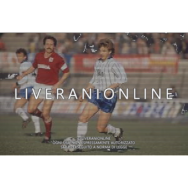 DIAP-RETROSPETTIVA JAN PETERS CALCIATORE NELLA FOTO JAN PETERS CON LA MAGLIA DELL\'ATALANTA CALCIO FOTO RENATO LANI-AG ALDO LIVERANI SAS