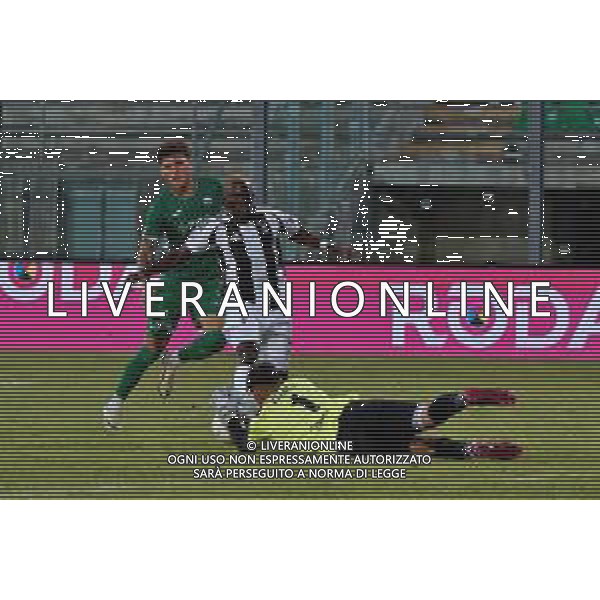 TVEM September 14, 2024 Monopoli, Italy - Monopoli vs Juventus Next Gen - Italian soccer serie C 2024/25 - Vito Simone Veneziani Stadium. In the pic: Felix Ohene Afena Gyan of Juventus Next Gen in action against Samuele Vitale of Monopoli foto emmanuele mastrodonato-ag aldo liverani sas