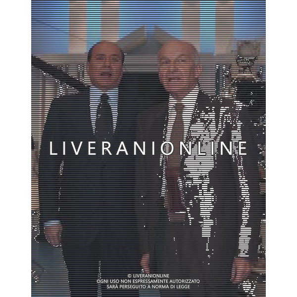 ROMA, 11 GENNAIO 2006 TRASMISSIONE PORTA A PORTA CON BERLUSCONI E BERTINOTTI. NELLA FOTO: SILVIO BERLUSCONI - FAUSTO BERTINOTTI PH AGENZIA ALDO LIVERANI