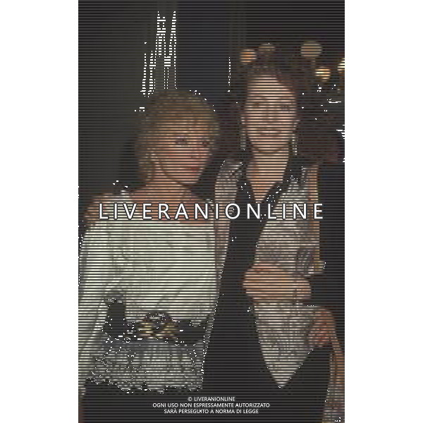 DIAP-RETROSPETTIVA REDGRAVE LYNN ATTRICE NELLA FOTO LYNN REDGRAVE NELL\'ANNO 1990 A CERNOBBIO CON ELKE SOMMER AG ALDO LIVERANI SAS