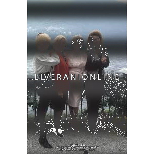 DIAP-RETROSPETTIVA REDGRAVE LYNN ATTRICE NELLA FOTO LYNN REDGRAVE CON JANE WIMAN-EVA MARIE SAINT- ELKE SOMMER NELL\'ANNO 1990 A CERNOBBIO AG ALDO LIVERANI SAS