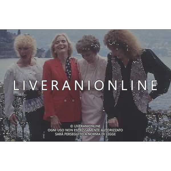 DIAP-RETROSPETTIVA REDGRAVE LYNN ATTRICE NELLA FOTO LYNN REDGRAVE CON JANE WIMAN-EVA MARIE SAINT- ELKE SOMMER E BEN GAZZARA NELL\'ANNO 1990 A CERNOBBIO AG ALDO LIVERANI SAS