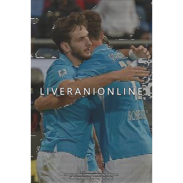 15-9-2024. Cagliari calcio-S.S.Napoli 4° Giornata Campionato Italiano Serie A 2024/2025, stadio Unipol Domus Cagliari. Foto Salvatore Moi/Agenzia Aldo Liverani s.as. Nella foto: Gol ed esultanza del Napoli contro Cagliari in trasferta allo stadio Unipol Domus. Segna:Khvicha Kvaratskhelia Napoli ©MOI SALVATORE/AGENZIA ALDO LIVERANI SAS