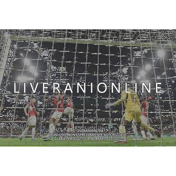 Milan vs Liverpool nella foto Virgil van Dijk (Liverpool) segna il gol del 2 a 1 Milano 17-09-2024 Stadio Giuseppe Meazza - San Siro UEFA Champions League fase a girone unico - 1a giornata foto Roberto Garavaglia/Agenzia Aldo Liverani sas/AGENZIA ALDO LIVERANI SAS