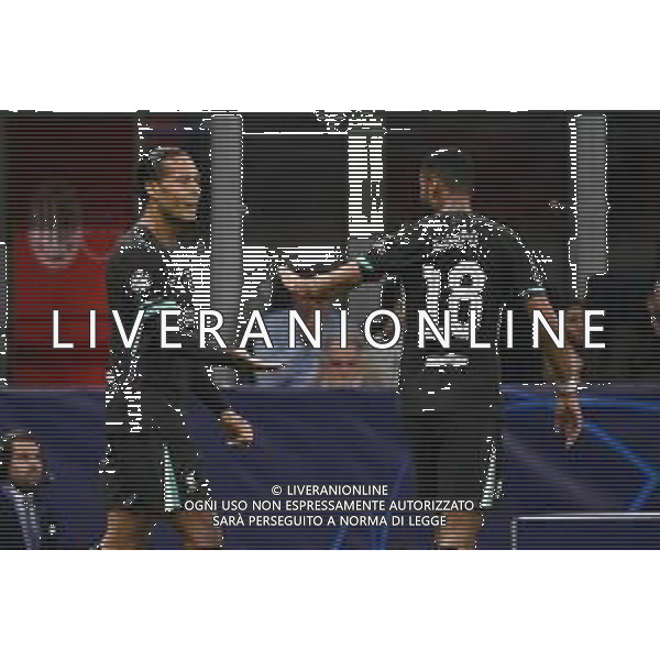 Milan vs Liverpool nella foto Virgil van Dijk (Liverpool) e Cody Gakpo (Liverpool) esultanza dopo il gol del 2 a 1 Milano 17-09-2024 Stadio Giuseppe Meazza - San Siro UEFA Champions League fase a girone unico - 1a giornata foto Roberto Garavaglia/Agenzia Aldo Liverani sas/AGENZIA ALDO LIVERANI SAS