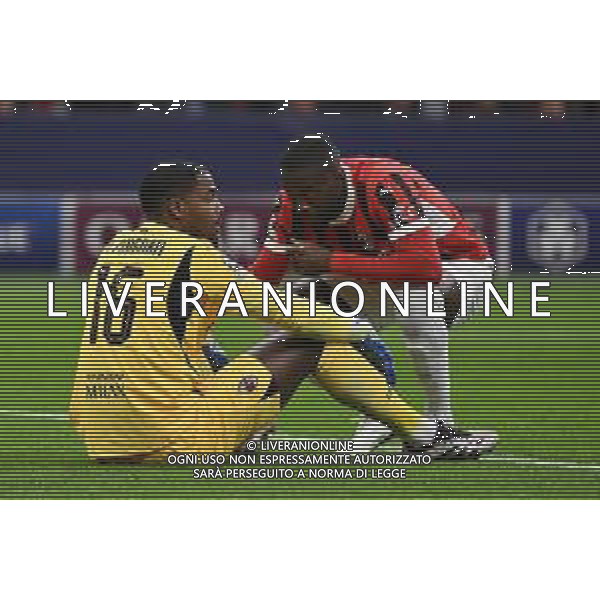 Milan vs Liverpool nella foto Mike Maignan (Milan) infortunato, sulla DX Youssouf Fofana (Milan) Milano 17-09-2024 Stadio Giuseppe Meazza - San Siro UEFA Champions League fase a girone unico - 1a giornata foto Roberto Garavaglia/Agenzia Aldo Liverani sas/AGENZIA ALDO LIVERANI SAS