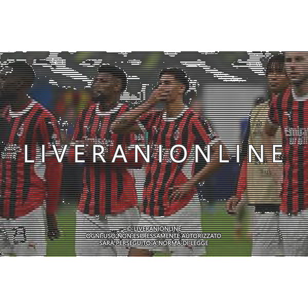 Milan vs Liverpool nella foto Emerson Royal (Milan) e Tijjani Reijnders (Milan) delusione a fine gara Milano 17-09-2024 Stadio Giuseppe Meazza - San Siro UEFA Champions League fase a girone unico - 1a giornata foto Roberto Garavaglia/Agenzia Aldo Liverani sas/AGENZIA ALDO LIVERANI SAS