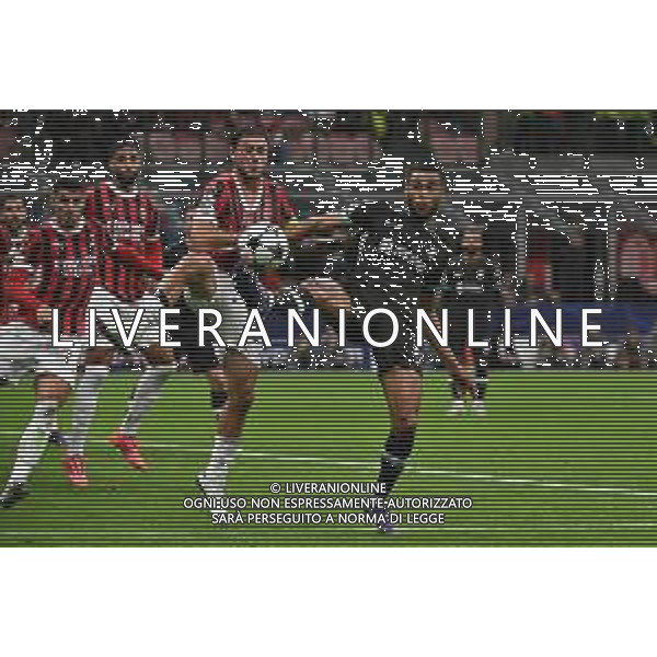 Milan vs Liverpool nella foto Cody Gakpo (Liverpool) e sulla SX Davide Calabria (Milan) Milano 17-09-2024 Stadio Giuseppe Meazza - San Siro UEFA Champions League fase a girone unico - 1a giornata foto Roberto Garavaglia/Agenzia Aldo Liverani sas