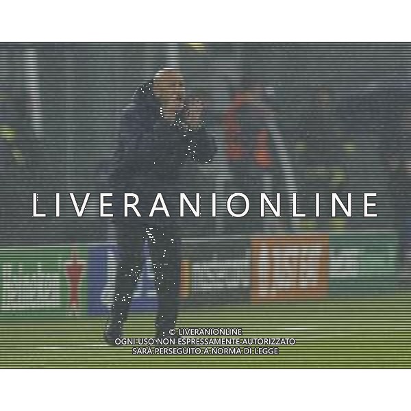 Vincenzo Italiano Head Coach of Bologna FC gestures during Bologna BFC vs Shakhtar Donetsk FC, 1° round of Chanpions League 2024-25, game at Renato Dall\'Ara stadium in Bologna (BO), Italy, on September 18, 2024. (Photo by Davide Casentini) AG ALDO LIVERANI SAS