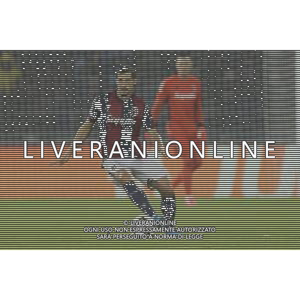 Remo Freuler of Bologna FC play the ball during Bologna BFC vs Shakhtar Donetsk FC, 1° round of Chanpions League 2024-25, game at Renato Dall\'Ara stadium in Bologna (BO), Italy, on September 18, 2024. (Photo by Davide Casentini) AG ALDO LIVERANI SAS