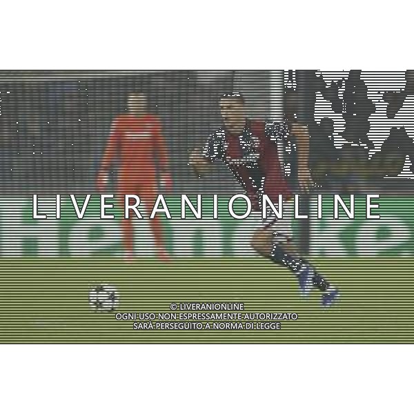 Nikola Moro of Bologna FC play the ball during Bologna BFC vs Shakhtar Donetsk FC, 1° round of Chanpions League 2024-25, game at Renato Dall\'Ara stadium in Bologna (BO), Italy, on September 18, 2024. (Photo by Davide Casentini) AG ALDO LIVERANI SAS