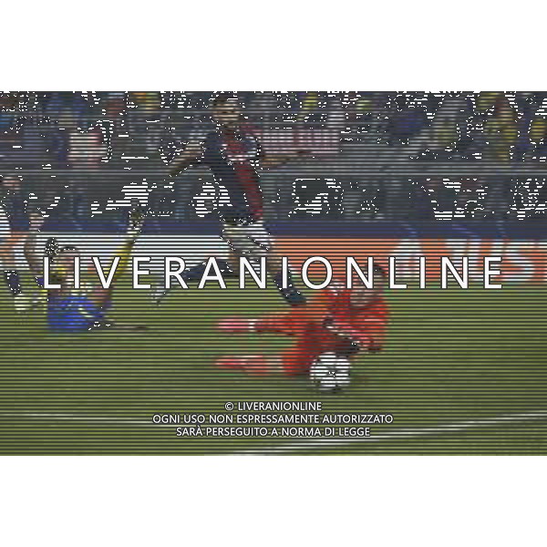 Lukas Skorupski of Bologna FC makes a save during Bologna BFC vs Shakhtar Donetsk FC, 1° round of Champions League 2024-25, game at Renato Dall\'Ara stadium in Bologna (BO), Italy, on September 18, 2024. (Photo by Davide Casentini)/AGENZIA ALDO LIVERANI SAS