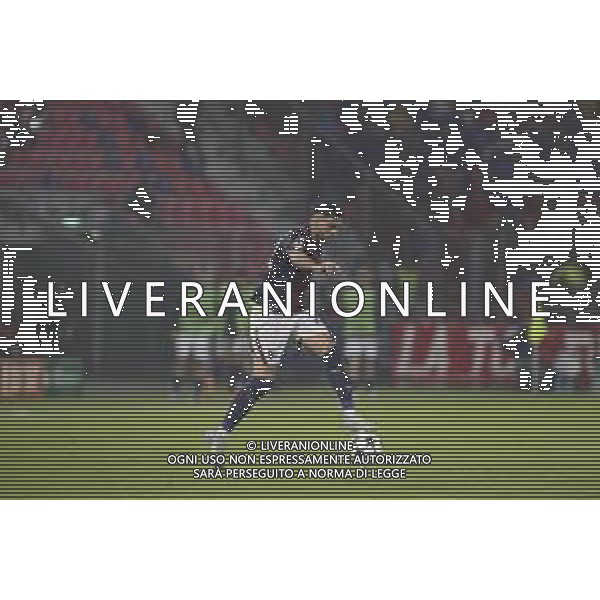 Charalampos Lykogiannis of Bologna FC play the ball during Bologna BFC vs Shakhtar Donetsk FC, 1° round of Champions League 2024-25, game at Renato Dall\'Ara stadium in Bologna (BO), Italy, on September 18, 2024. (Photo by Davide Casentini)/AGENZIA ALDO LIVERANI SAS