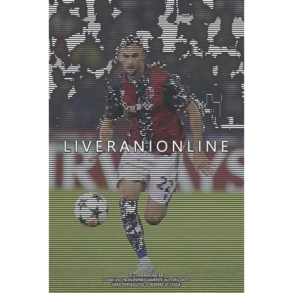 Charalampos Lykogiannis of Bologna FC play the ball during Bologna BFC vs Shakhtar Donetsk FC, 1° round of Champions League 2024-25, game at Renato Dall\'Ara stadium in Bologna (BO), Italy, on September 18, 2024. (Photo by Davide Casentini)/AGENZIA ALDO LIVERANI SAS