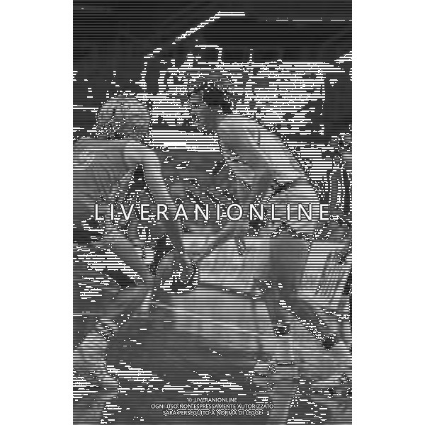NEG-RETROSPETTIVA MIKE D\'ANTONI BASKET NELLA FOTO MIKE D\'ANTONI CON LA MAGLIA DELL BILLY MILANO BASKET NELL\'ANNO 1979-1980 AG ALDO LIVERANI SAS