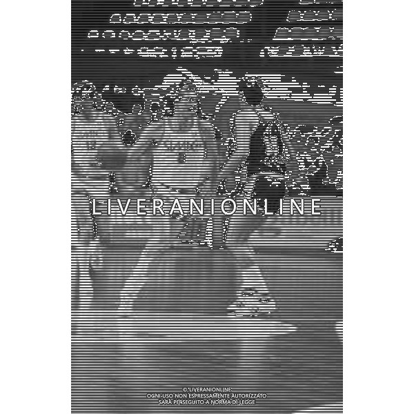 NEG-RETROSPETTIVA MIKE D\'ANTONI BASKET NELLA FOTO MIKE D\'ANTONI CON LA MAGLIA DELLA SIMAC MILANO NELL\'ANNO 1983-1984 AG ALDO LIVERANI SAS