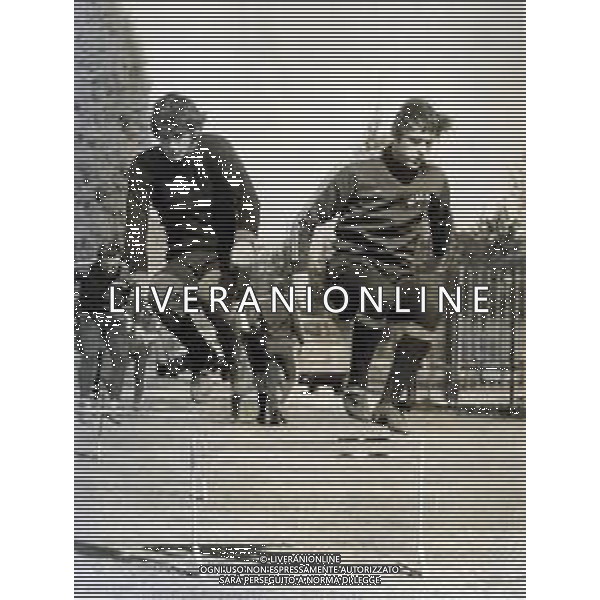 ST -RETROSPETTIVA UMBERTO PIRCHER CALCIATORE NELLA FOTO UMBERTO PIRCHER ALLENAMENTO CON L\'ATALANTA CALCIO AG ALDO LIVERANI SAS