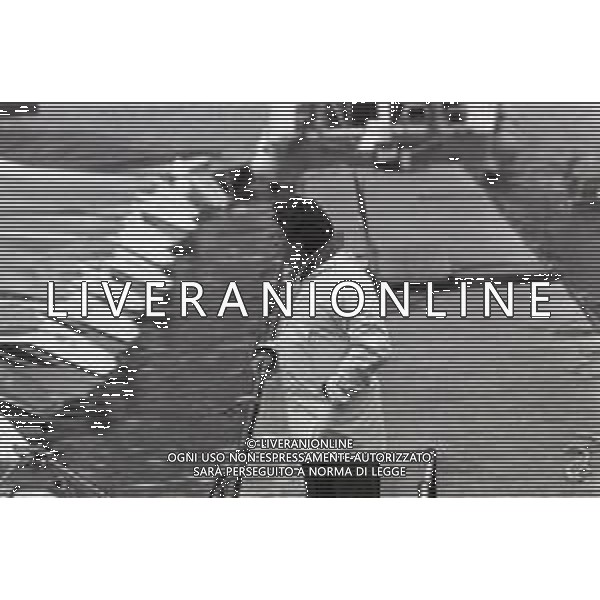 NEG-RETROSPETTIVA STEFANO CASIRAGHI REALI DI MONACO NELLA FOTO RENATO POZZETTO A MONTECARLO PER LE GARE DI OFF-SHORE NELL\'ANNO 1985 AG ALDO LIVERANI SAS   