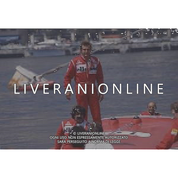 DIAP-RETROSPETTIVA STEFANO CASIRAGHI REALI DI MONACO NELLA FOTO STEFANO CASIRAGHI A MONTECARLO NELL\'ANNO 1987 IN UNA GARA DI OFF-SHORE AG ALDO LIVERANI SAS 