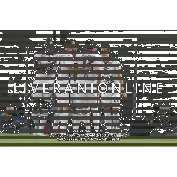 Antonio Sanabria of Torino FC and Torino\'s players jubilates after scoring the goal during Hellas Verona FC vs Torino FC , 5° Serie A Enilive 2024-25 game at Marcantonio Bentegodi Stadium in Verona (VR), Italy, on September 20, 2024. (Photo by Davide Casentini)/AGENZIA ALDO LIVERANI SAS