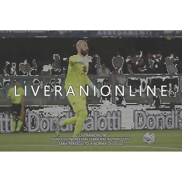 Vanja Milinkovic-Savic of Torino FC play the ball during Hellas Verona FC vs Torino FC , 5° Serie A Enilive 2024-25 game at Marcantonio Bentegodi Stadium in Verona (VR), Italy, on September 20, 2024. (Photo by Davide Casentini)/AGENZIA ALDO LIVERANI SAS