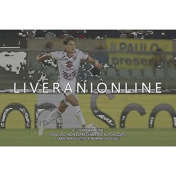 Samuele Ricci of Torino FC play the ball during Hellas Verona FC vs Torino FC , 5° Serie A Enilive 2024-25 game at Marcantonio Bentegodi Stadium in Verona (VR), Italy, on September 20, 2024. (Photo by Davide Casentini)/AGENZIA ALDO LIVERANI SAS